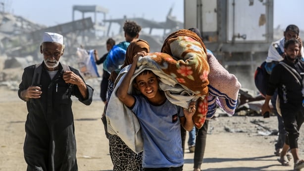Palestinians continue to return to the southern city of Khan Younis following the ceasefire in Gaza on 16 October, 2025