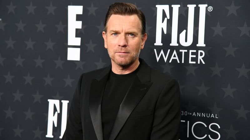 Ewan McGregor Bafta Scotland award in recognition of his "outstanding contribution to film and television"