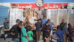 At least 57 people have been killed in Gaza since yesterday according to the Hamas-run ministry  show image