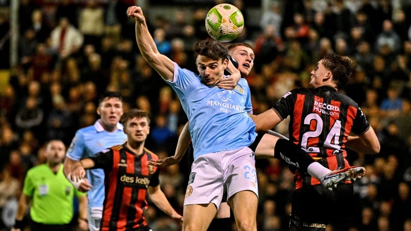 The two sides could not be separated at Dalymount Park