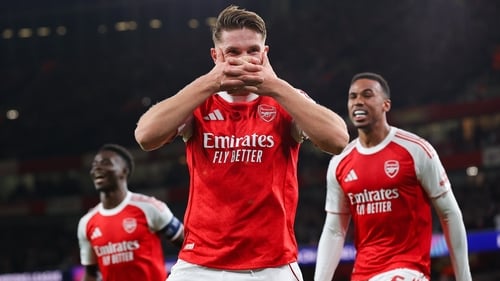 Viktor Gyokeres celebrates completing his brace