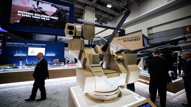 A XM915 cUAS 20mm Lightweight Gatling Gun 