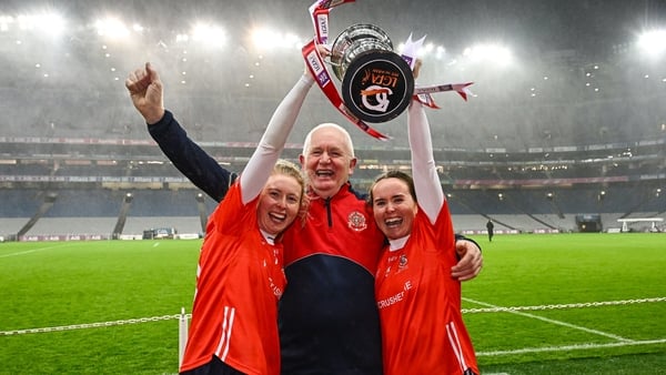 Kilkerrin-Clonberne manager Willie Ward celebrates with her daughters Louise Ward, left, and Nicola Ward