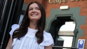 Mic léinn i mBéal Feirste show image