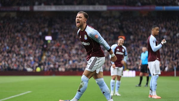 BIRMINGHAM, ENGLAND - OCTOBER 26: Matty Cash of Aston Villa celebrates after scoring their 1st goal during the Premier League match between Aston Villa and Manchester City at Villa Park on October 26, 2025 in Birmingham, England. (Photo by Simon Stacpoole