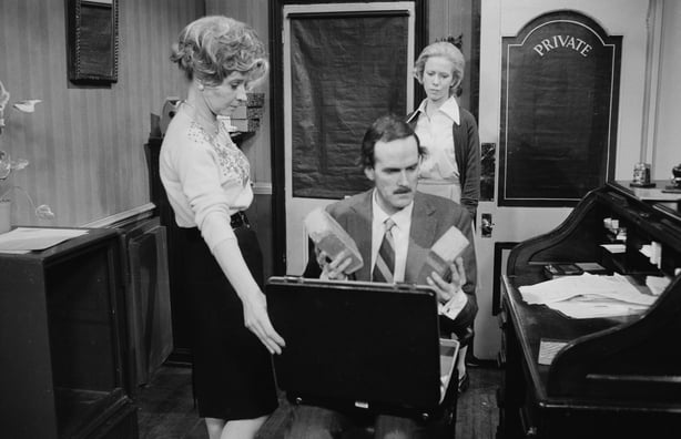 Actors (L-R) Prunella Scales, John Cleese and Connie Booth in a scene from episode 'A Touch of Class' of the BBC television sitcom 'Fawlty Towers', December 23rd 1974. (Photo by Don Smith/Radio Times via Getty Images)