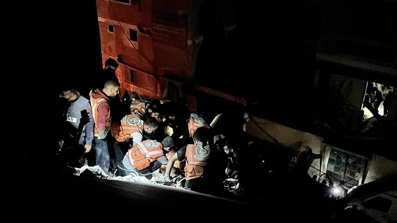 Search and rescue operation for Palestinians, stuck under debris of destroyed building, following the Israeli attack in Gaza City on 28 October 28. Photo: Khames Alrefi/Anadolu via Getty Images