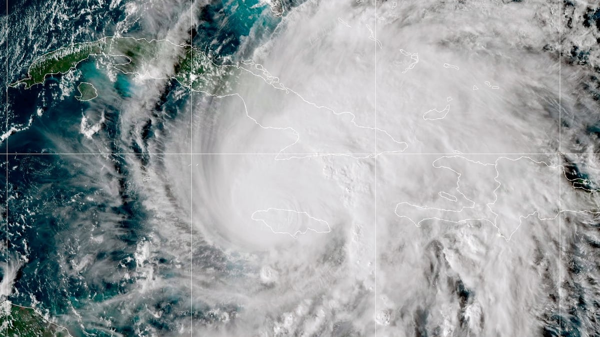 Hurricane Melissa ravages Jamaica