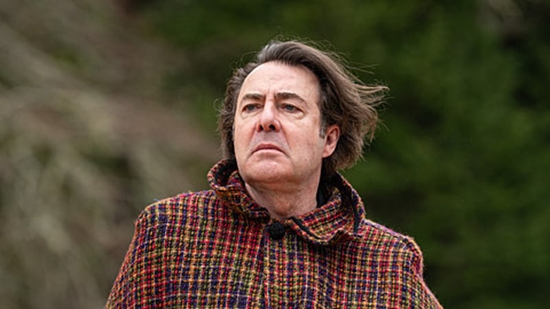 Jonathan Ross has been banished from Celebrity Traitors