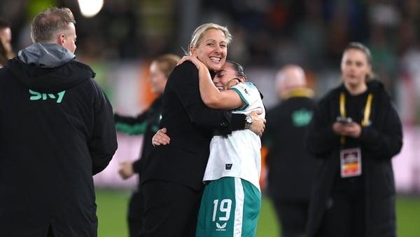 Republic of Ireland head coach Carla Ward and Abbie Larkin