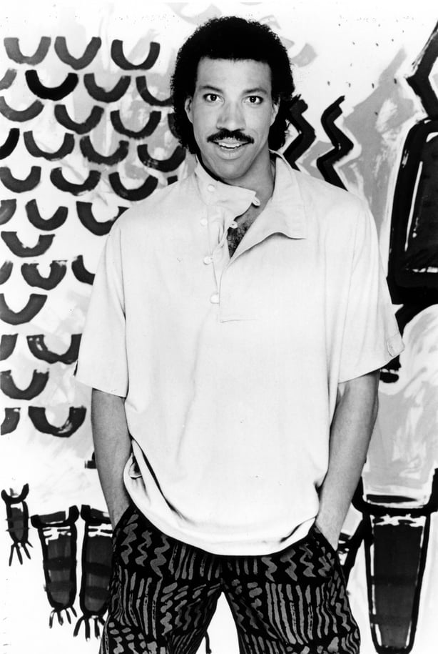 A black and white photo of Lionel Richie