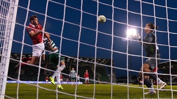 1 November 2025; Ollie Denham of Sligo Rovers heads to score his side's first goal despite the efforts of Lee Grace of Shamrock Rovers during the SSE Airtricity Men's Premier Division match between Shamrock Rovers and Sligo Rovers at Tallaght Stadium in Dublin. Photo by Seb Daly/Sportsfile