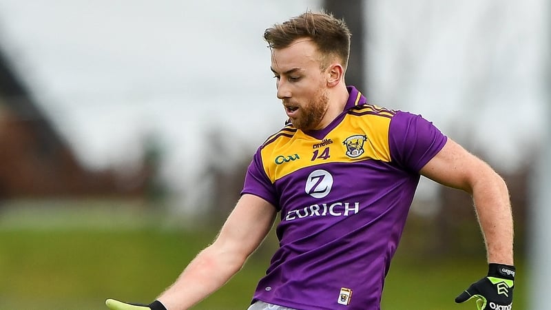 Jonathan Bealin kicked 0-04 for the victors