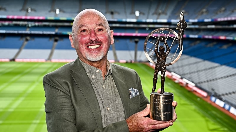 Eugene 'Nudie' Hughes atá ar shlí na fírinne