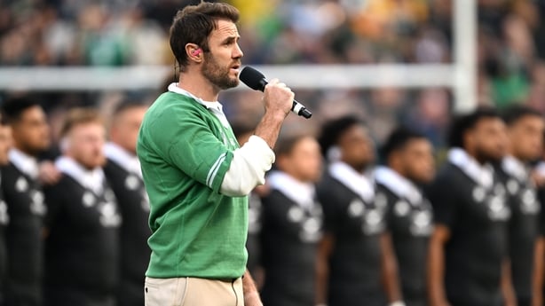 1 November 2025; Former Munster and Ireland player Barry Murphy sings Ireland's Call, wearing the Rugby World Cup jersey of former teammate and former Munster coach Anthony Foley, before the Gallagher Cup match between Ireland and New Zealand at Soldier Field in Chicago, USA. Photo by Ramsey Cardy/S