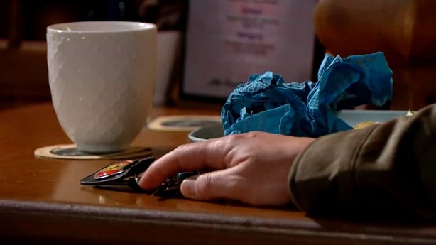 Fergal steals Tommy's keys