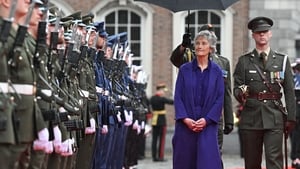 Tús Áite: Catherine Connolly insealbhaithe mar an 10ú Uachtarán na hÉireann show image