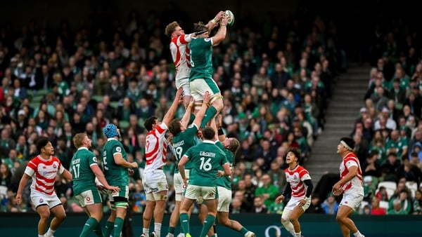 8 November 2025; Ryan Baird of Ireland takes a lineout ball from Warner Dearns of Japan during the Quilter Nations Series 2025 match between Ireland and Japan at the Aviva Stadium in Dublin. Photo by Brendan Moran/Sportsfile