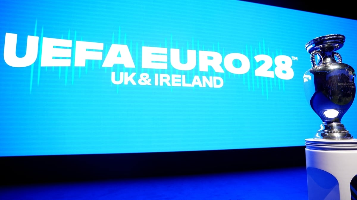 Minister calls for hotels to eschew dynamic pricing during Euro 2028