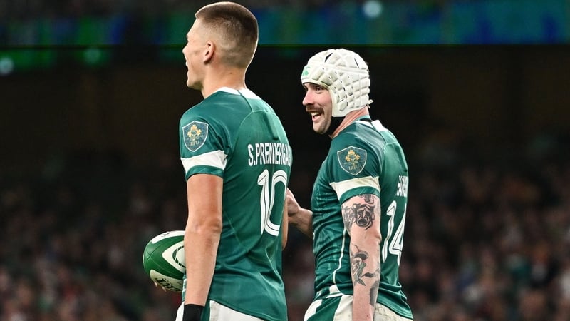 Sam Prendergast (l) and Mack Hansen start for Ireland against the Wallabies