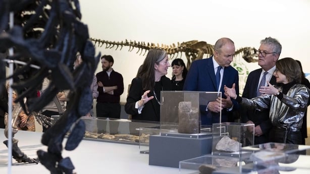 Professor Fiona Kearney, An Taoiseach, President UCC, John O'Halloran, and Professor Maria McNamara