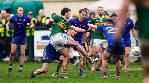 15 November 2025; Jack Kennedy of Clonmel Commercials has a shot on goal late in the game during the AIB Munster GAA Football Senior Club Championship quarter-final match between Clonmel Commercials and St Finbarr's at Clonmel Sportsfield in Tipperary. Photo by Michael P Ryan/Sportsfile