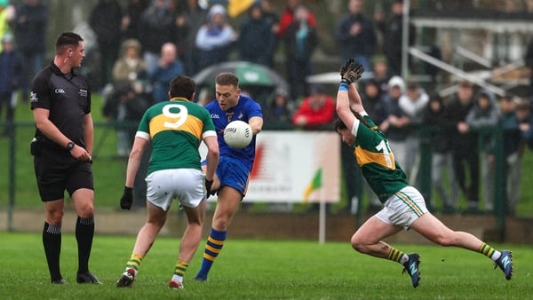 15 November 2025; Steven Sherlock of St Finbarr's kicks a point during the AIB Munster GAA Football Senior Club Championship quarter-final match between Clonmel Commercials and St Finbarr's at Clonmel Sportsfield in Tipperary. Photo by Michael P Ryan/Spor