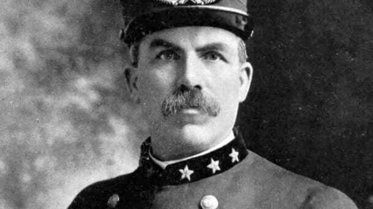 1001 Gems | The Lyric Feature