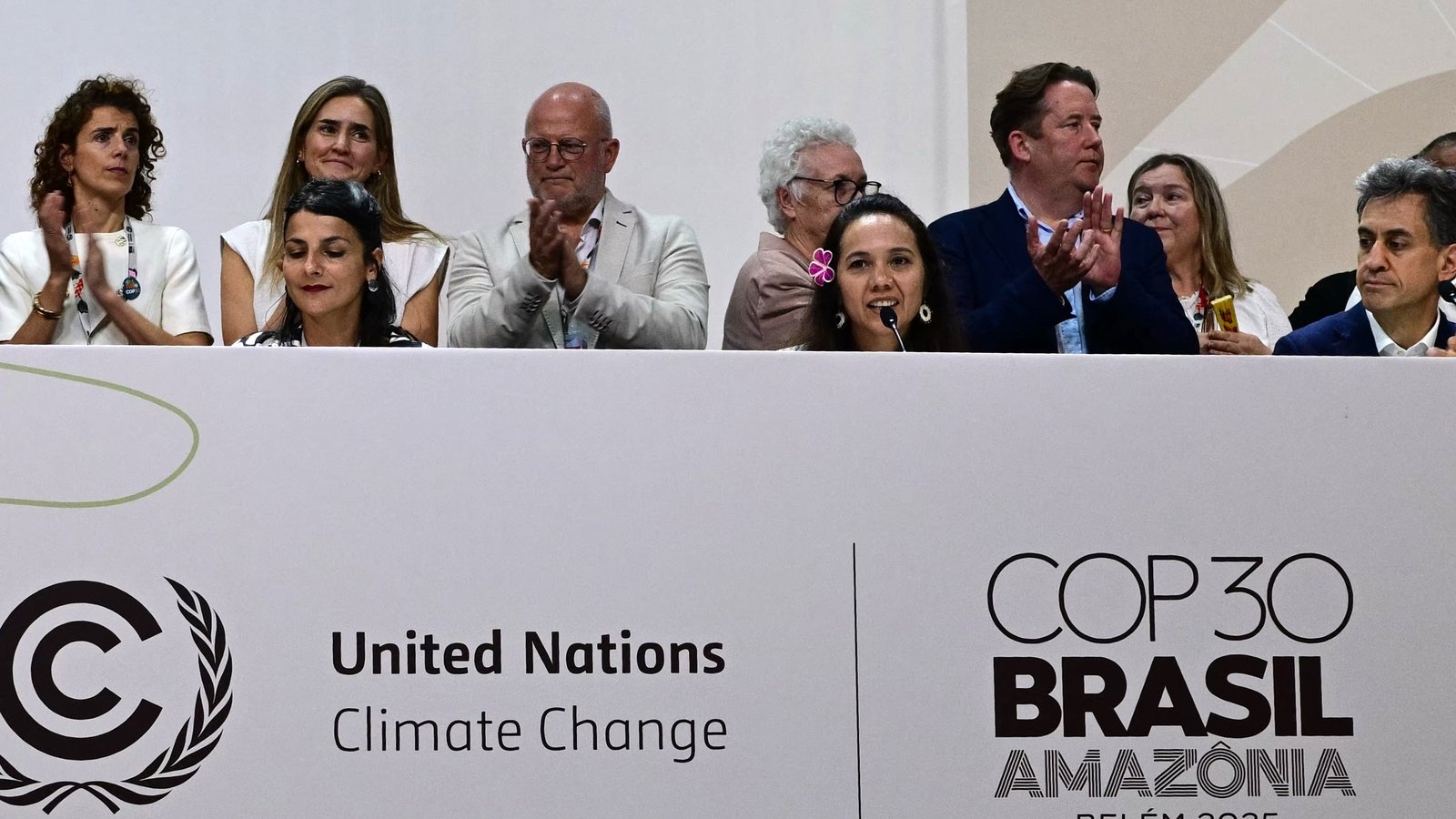 Ireland wants 'road map to end fossil fuel use'