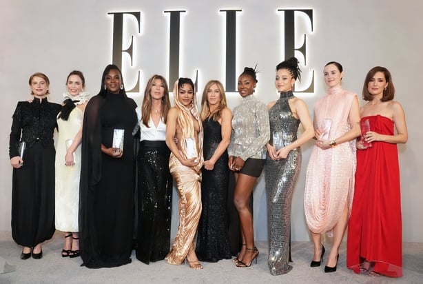 LOS ANGELES, CALIFORNIA - NOVEMBER 17: Nina Garcia, Editor-in-Chief, ELLE, wearing Ralph Lauren and Bvlgari, (4th from L), poses with honorees (from L) Jessie Buckley, wearing Ralph Lauren, Emily Blunt, wearing Ralph Lauren and Bvlgari, Wunmi Mosaku, wearing Ralph Lauren, Teyana Taylor, Jennifer Ani