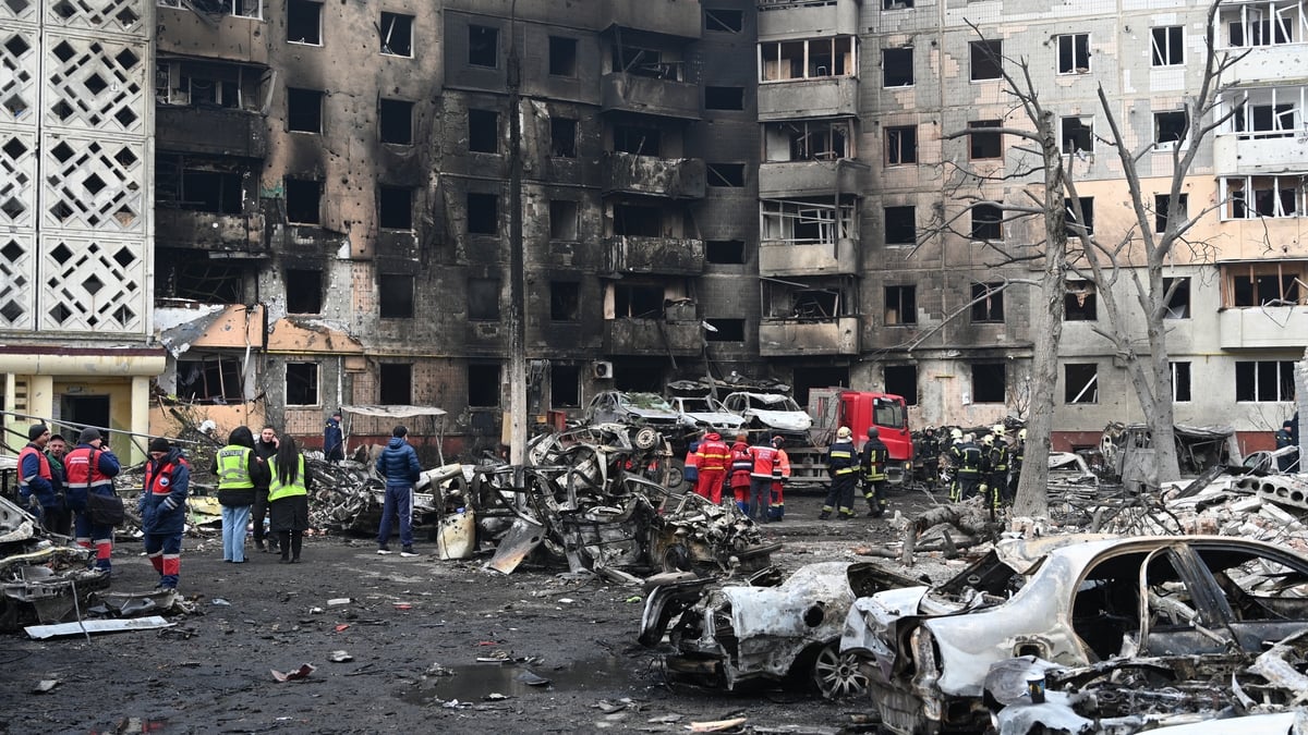 Attempts to bring an end to the war in Ukraine