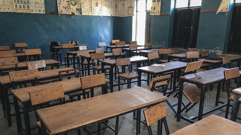 Gunmen on Friday raided St Mary's co-education school in Niger state, taking 303 children and 12 teachers