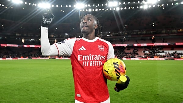 LONDON, ENGLAND - NOVEMBER 23: Arsenal's Eberechi Eze with the matchball after the Premier League match between Arsenal and Tottenham Hotspur at Emirates Stadium on November 23, 2025 in London, England. (Photo by Stuart MacFarlane/Arsenal FC via Getty Ima