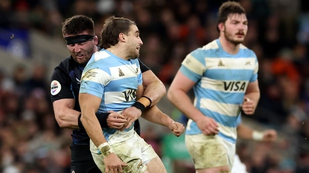 Juan Cruz Mallia of Argentina is tackled by Tom Curry of England, which results in an injury for Juan Cruz Mallia during the Quilter Nations Series 2025 rugby international match between England and Argentina at Allianz Stadium on November 23, 2025 in London, England. (Photo by David Rogers/Getty Im