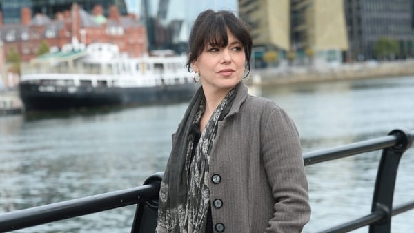 Promo shot for Imelda May: Amhráin na nGael