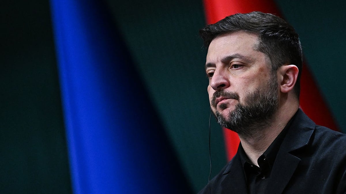 Zelensky ready to 'move forward' on new 'framework' but further discussion needed with US