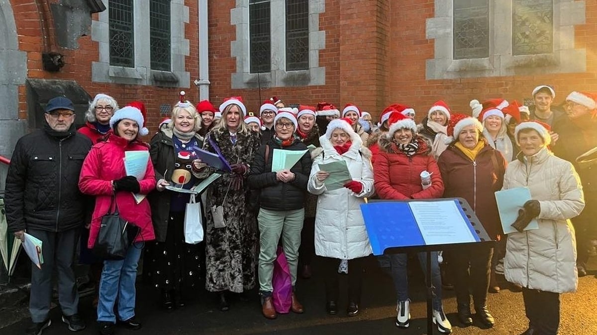 Peninsula Voices Choir Donabate, Co. Dublin | Last Christmas