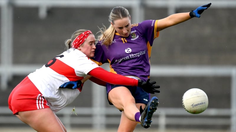 Ailbhe Davoren (R) in action for Kilmacud Crokes against Aine Byrne of Tinahely in the Leinster final