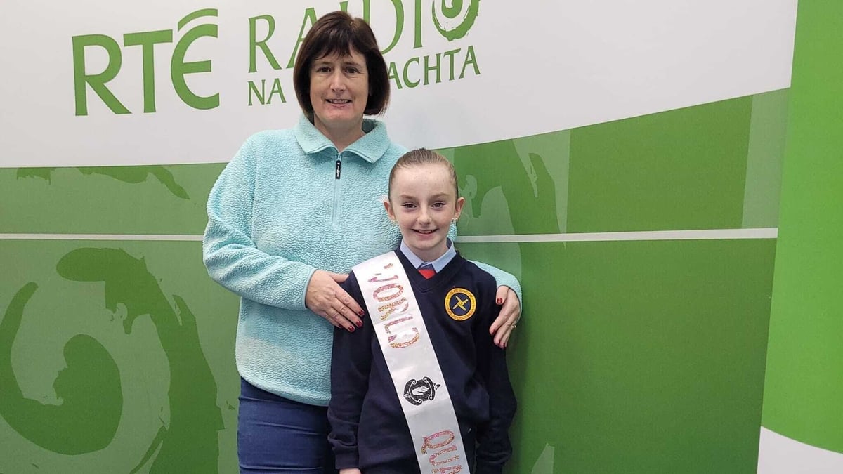 Lily-Mae Ní Ghallachóir & Marie Uí Chearnaigh.