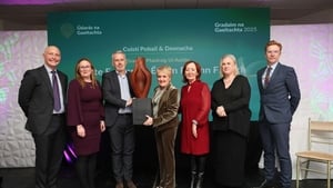 Brídín Uí Ghallchóir ó choiste forbartha Éadan Fhionn Fraoich. show image