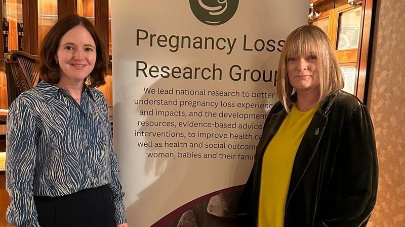 Anne Marie Farrell (L) and Professor Keelin O'Donoghue are both members of the pregnancy loss research group