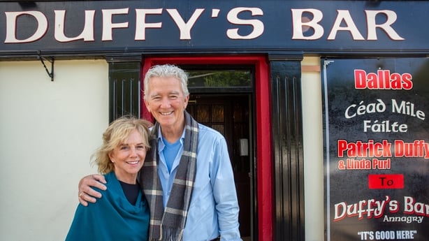 Patrick Duffy visits another Duffy's Bar