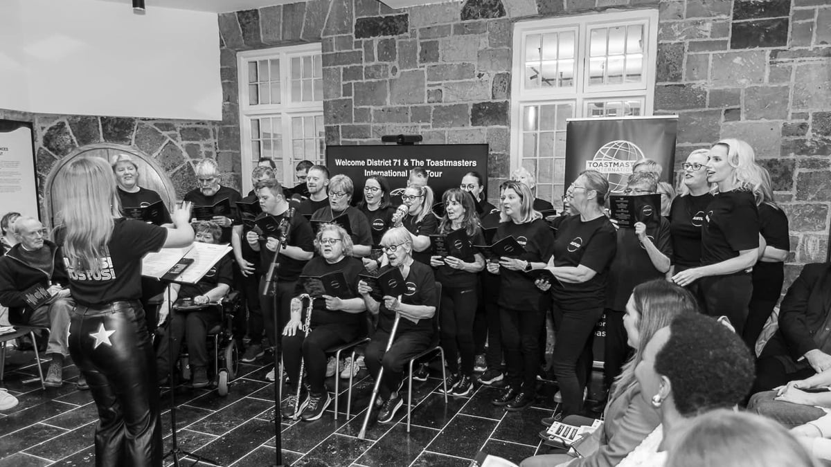  JustUs Choir Enniskillen, Co.Fermanagh | Somewhere Only We Know