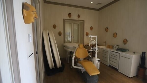 Interior photo of room from Epstein island