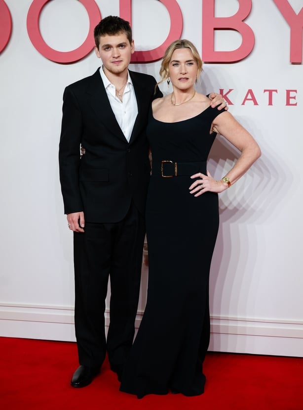  Joe Anders and Kate Winslet 