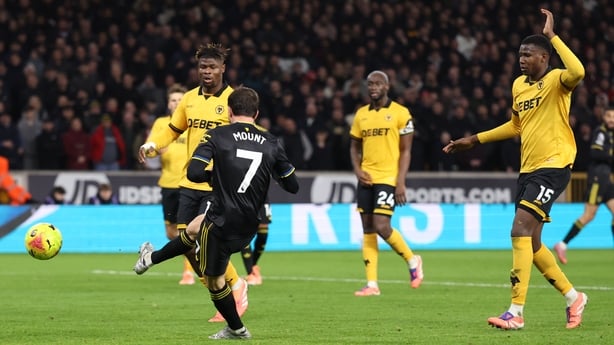WOLVERHAMPTON, ENGLAND - DECEMBER 08: Mason Mount of Manchester United scores their third goal during the Premier League match between Wolverhampton Wanderers and Manchester United at Molineux on December 08, 2025 in Wolverhampton, England. (Photo by Catherine Ivill - AMA/Getty Images)