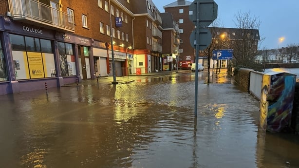 flood waters at wandesford quay in cork city
