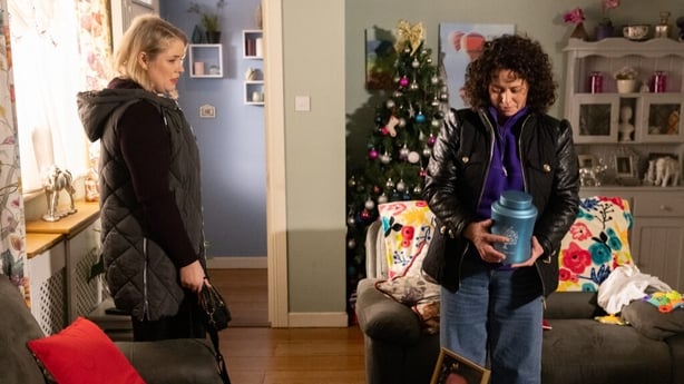 Hayley and Sharon steel themselves before scattering Anto's ashes