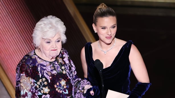 June Squibb and Scarlett Johansson at the 97th Oscars at The Dolby Theatre on 2 March, 2025 in Hollywood