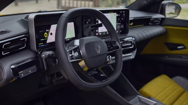 Renault 5 E-Tech - interior 2025